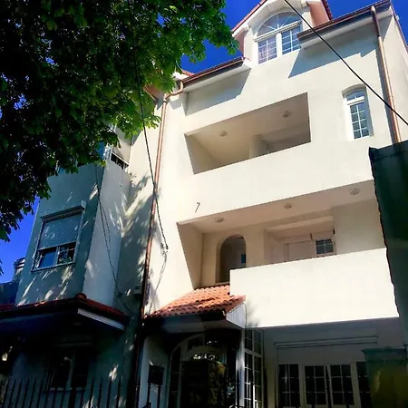 Vila Gabi ホームステイ
